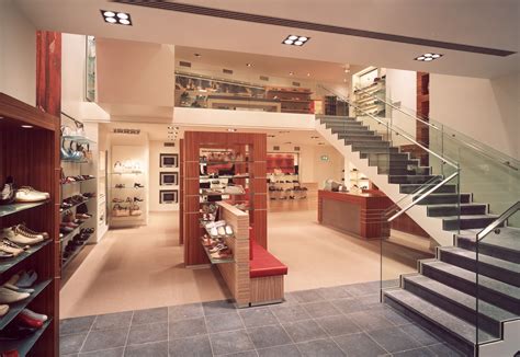 SHUZ BY VOLLAERTS, Footwear in Haarlem, Grote .